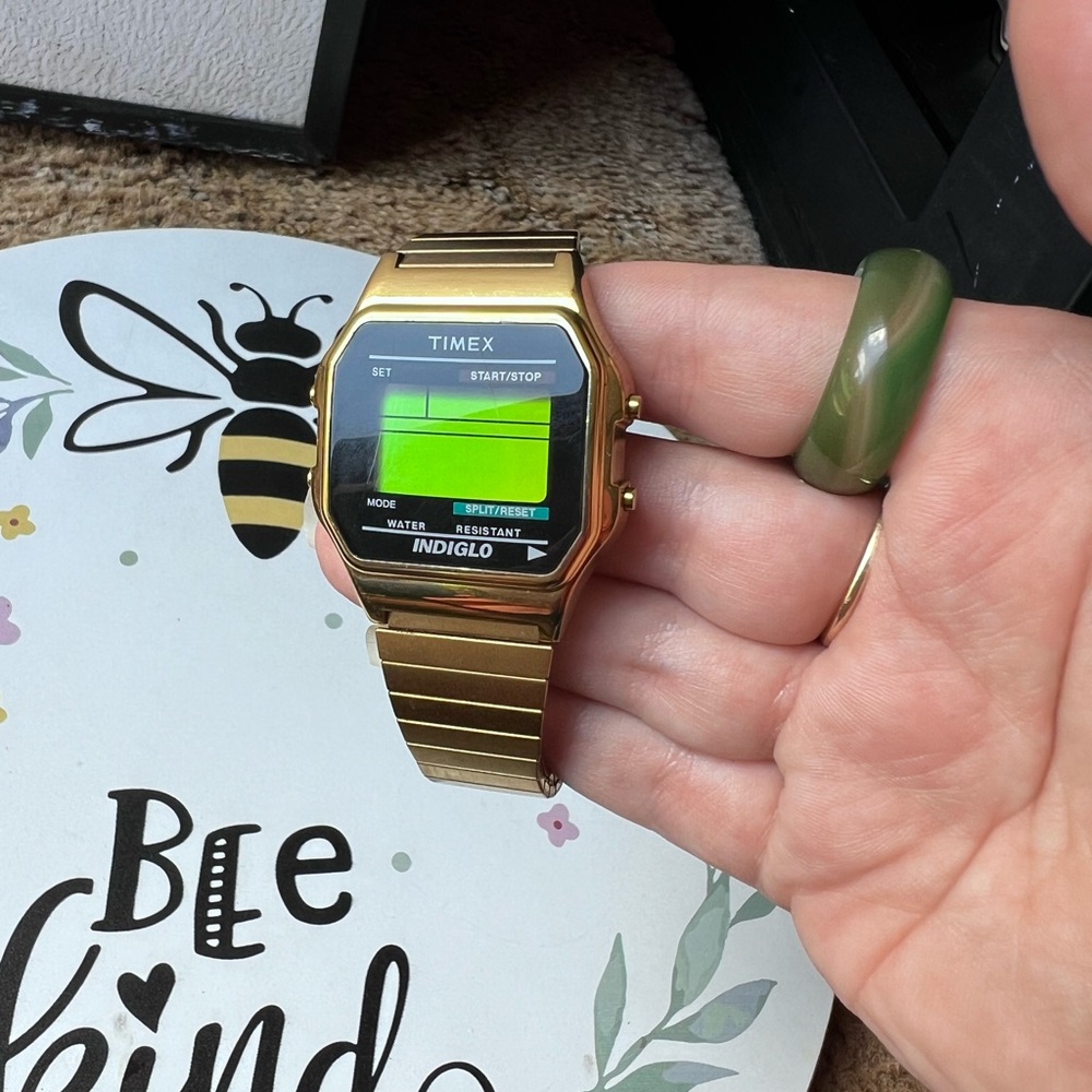 Timex Indiglo Digital Men Gold Tone Alarm Chrono Quartz Watch.